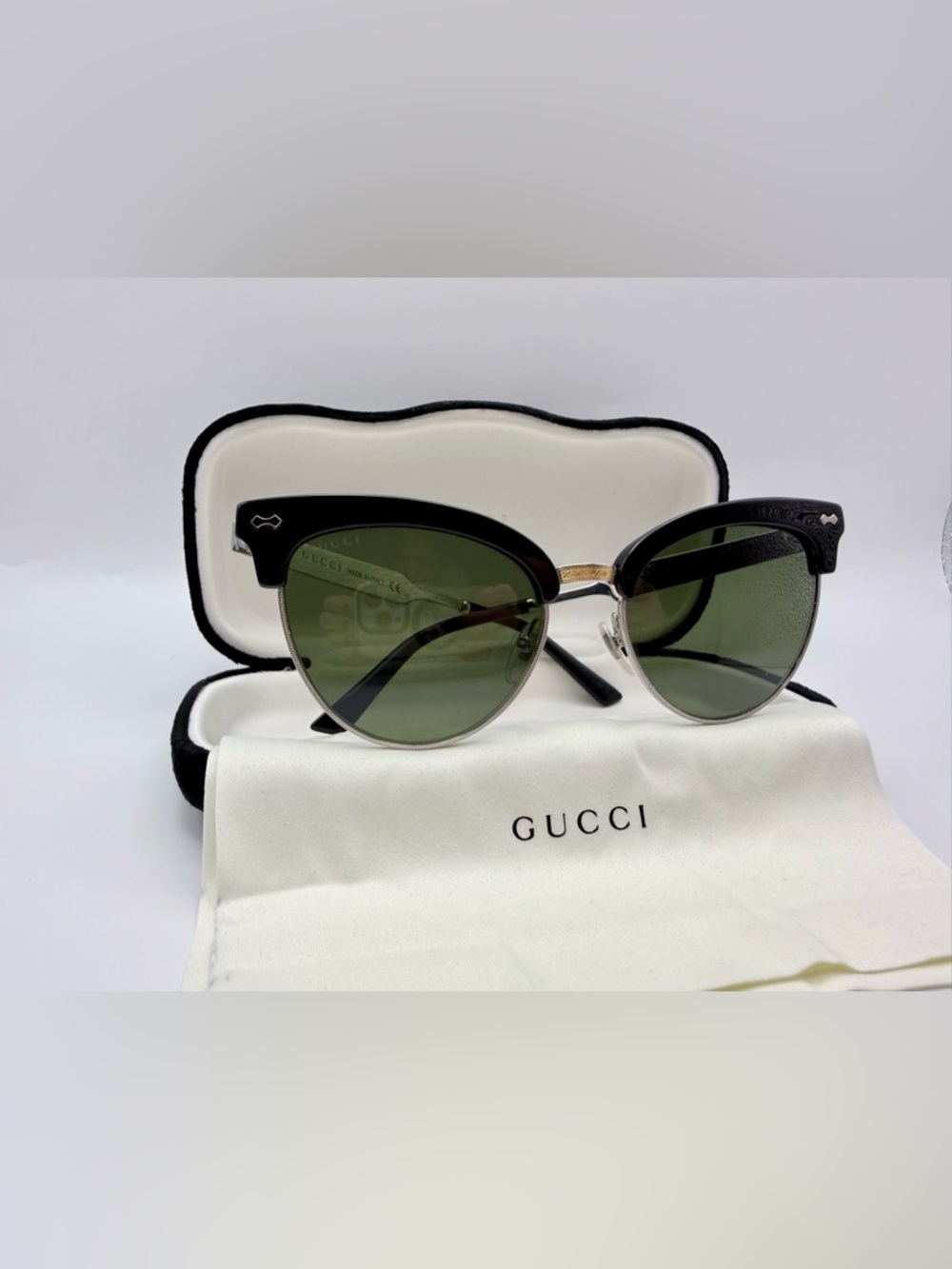 GUCCI
Acetate Damascato Cat Eye Sunglasses GG0055S